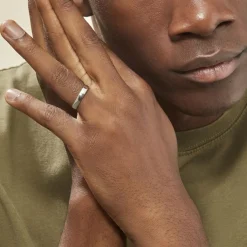 Histoire d'Or Alliance Aphroditia Demi Jonc Bombe Platine Blanc