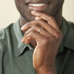 Histoire d'Or Alliance Hades Texture Ruban Plat Palladium Blanc