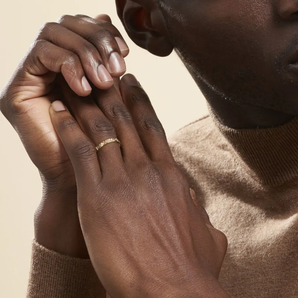 Histoire d'Or Alliance Marya Carree Diamantee Ruban Plat or jaune Hot