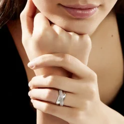 Histoire d'Or Bague Annoncia Or Blanc Diamant Best