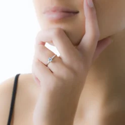 Histoire d'Or Bague Lily Or Blanc Emeraude Outlet