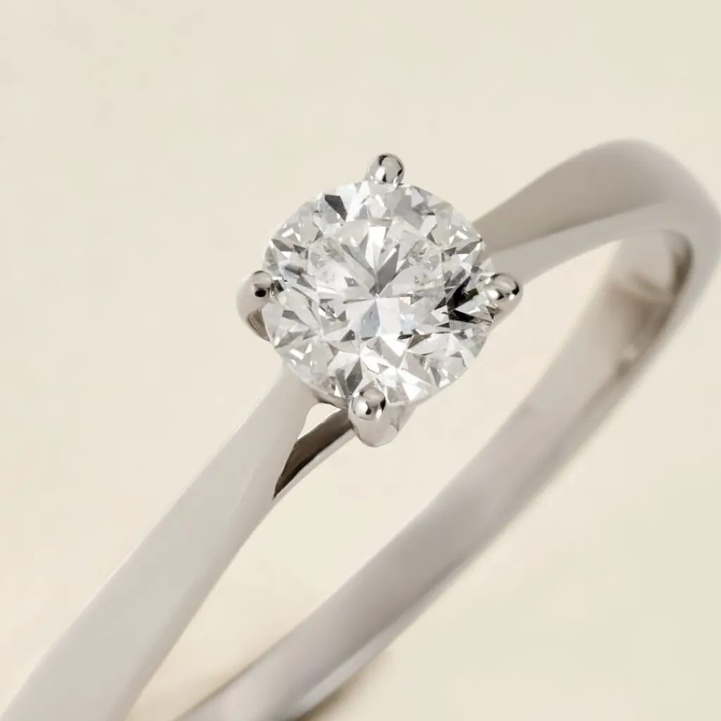 Histoire d'Or Bague Solitaire Aphrodite platine blanc diamant