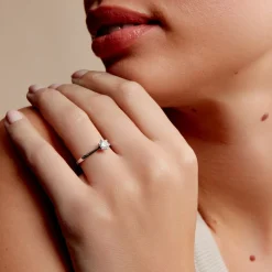 Histoire d'Or Bague Solitaire Athena or blanc diamant