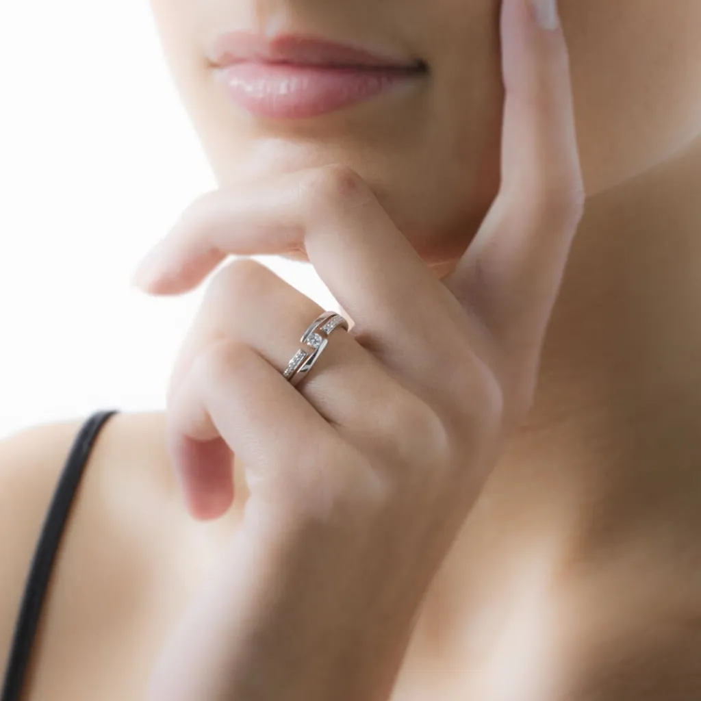 Histoire d'Or Bague Solitaire Elisa Or Blanc Diamant New