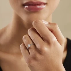 Histoire d'Or Bague Solitaire Natalia Or Blanc Diamant Synthetique Sale