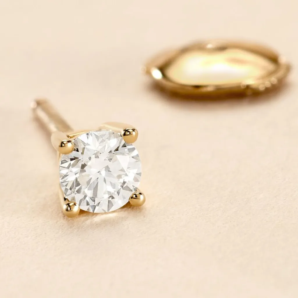 Histoire d'Or Boucle D'oreille Puce Unitaire Victoria or jaune diamant Sale