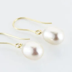 Histoire d'Or Boucles D'oreilles Pendantes Baroque Or Jaune Perle De Culture Sale