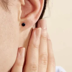 Histoire d'Or Boucles D'oreilles Puces Elea Serti Griffe Or Jaune Saphir Discount