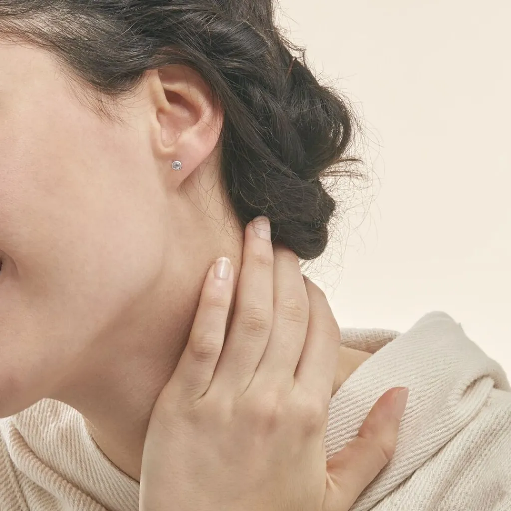 Histoire d'Or Boucles D'oreilles Puces Edy Serti Clos Or Blanc Topaze or blanc topaze bleue Outlet