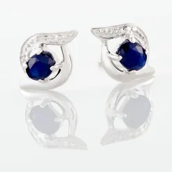 Histoire d'Or Boucles D'oreilles Puces Lydia Or Blanc Saphir Clearance