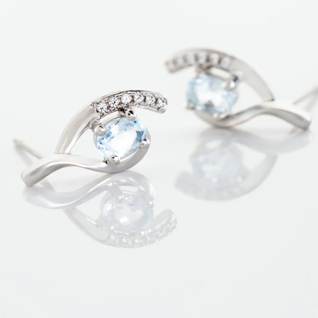 Histoire d'Or Boucles D'oreilles Sagesse Or Blanc Topaze Oxyde or blanc topaze bleue Sale