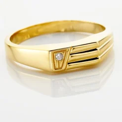 Histoire d'Or Chevaliere Or Jaune Diomedes Diamant