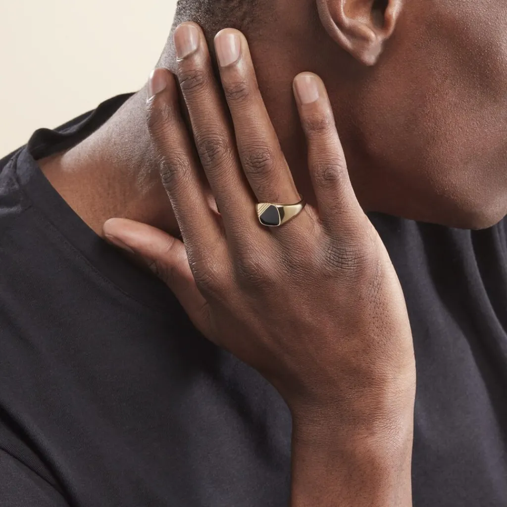 Histoire d'Or Chevalière Plaqué Or Jaune Nelson Email Noir Hot