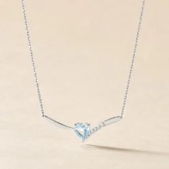 Histoire d'Or Collier Eva Or Blanc Topaze Et Oxyde De Zirconium or blanc topaze bleue New