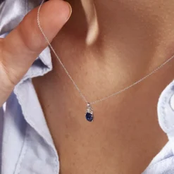 Histoire d'Or Collier Marie Or Blanc Saphir Diamant New