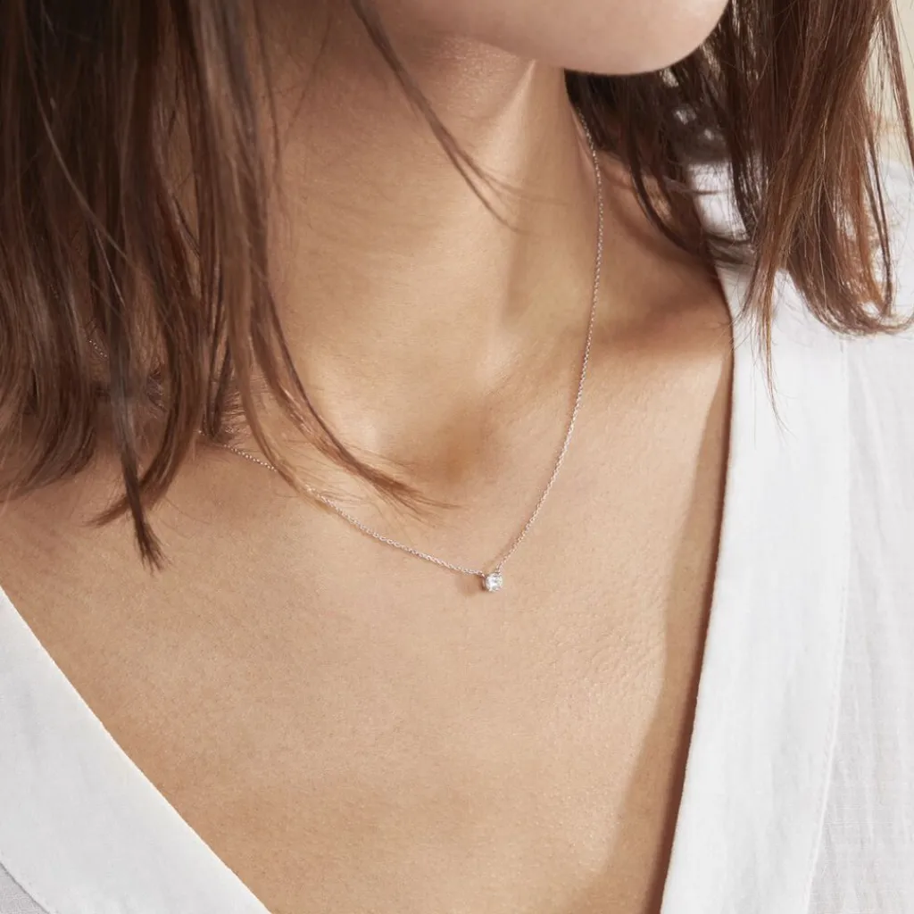 Histoire d'Or Collier Or Blanc Aphrodite Diamant Synthétique or blanc diamant synthétique New