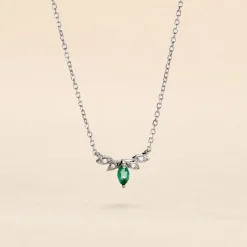 Histoire d'Or Collier Or Blanc Febe Emeraude Diamant Best