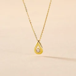 Histoire d'Or Collier Purete or jaune diamant