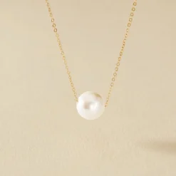 Histoire d'Or Collier Sissy Or Jaune Perle De Culture or jaune perle nacre Best