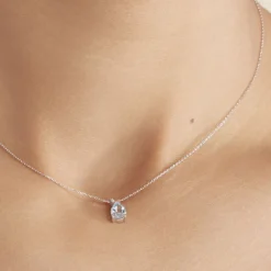 Histoire d'Or Collier Teresa Or Blanc Topaze Et Diamant or blanc topaze bleue