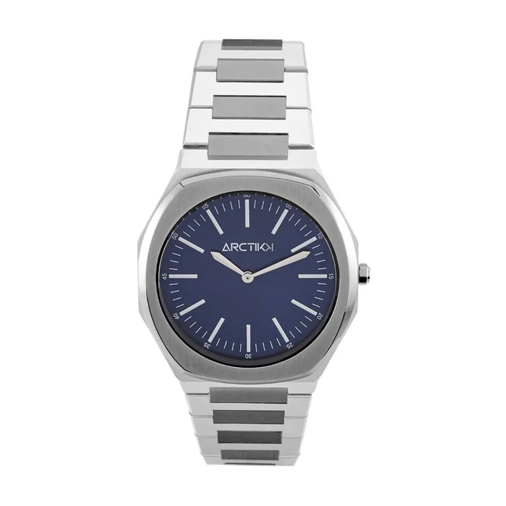 ARCTIK Montre Cargo Bleu cadran argenté fond bleu bracelet acier argenté Sale