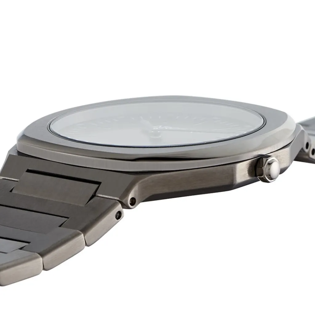 ARCTIK Montre Cargo Gris cadran gris fond gris bracelet acier gris Discount