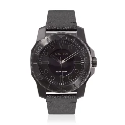 ARCTIK Montre Tx Fusion Noir cadran noir fond noir bracelet cuir noir