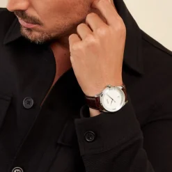 HUGO BOSS Montre Boss Principle Argenté cadran argenté fond argenté bracelet cuir marron Hot