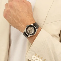 HUGO BOSS Montre Boss Principle Skeleton Noir cadran argenté fond noir bracelet cuir de veau noir Clearance