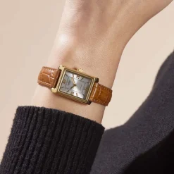 CASIO COLLECTION Montre Argente cadran dore fond argenté bracelet cuir marron Hot