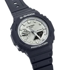 CASIO G-SHOCK Montre Argenté cadran noir fond argenté bracelet résine noir Outlet