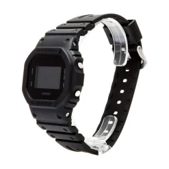 CASIO G-SHOCK Montre Black & White Noir cadran noir fond noir bracelet résine noire