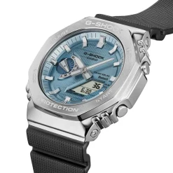 CASIO G-SHOCK Montre Bleu Sky cadran argenté fond bleu sky bracelet résine noir Clearance