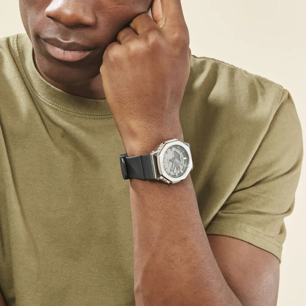 CASIO G-SHOCK Montre Gris cadran argenté bracelet résine noire Best