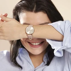 CODHOR Montre Cindy Rose cadran doré rose fond rose bracelet synthétique nude Discount