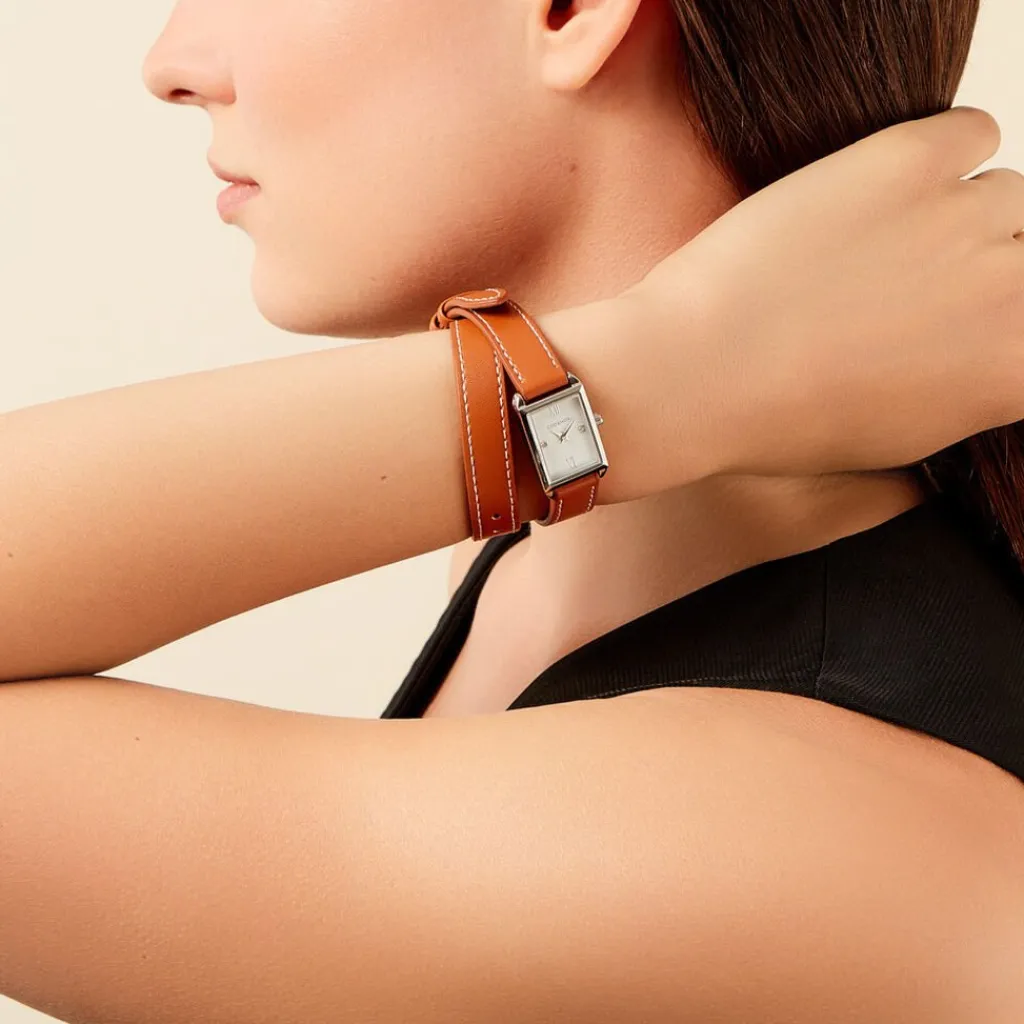 CODHOR Montre Suzy Blanc cadran argenté fond blanc bracelet synthétique marron Outlet