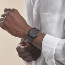 EMPORIO ARMANI Montre Noir Sale