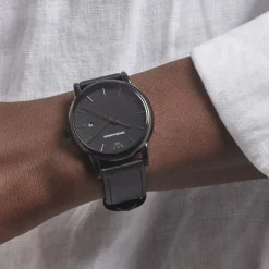 EMPORIO ARMANI Montre Noir Sale