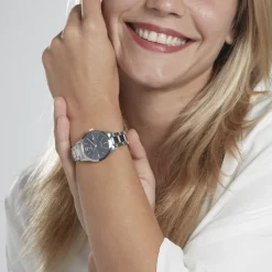 FESTINA Montre Classics Bleu cadran argenté fond bleu bracelet acier argenté Outlet