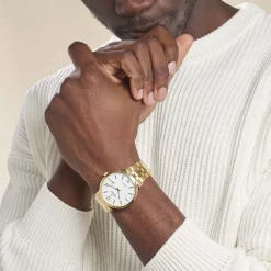 FESTINA Montre Classics Blanc cadran doré fond blanc bracelet acier doré