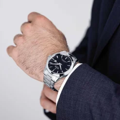 FESTINA SWISS MADE Montre 41 Noir cadran argenté fond noir bracelet acier argenté Outlet