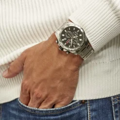 FESTINA Montre Timeless Chronograph Noir cadran argenté fond noir bracelet acier argenté New