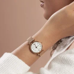 FOSSIL Montre Carlie Mini Nacre cadran doré rose fond nacre bracelet acier doré rose