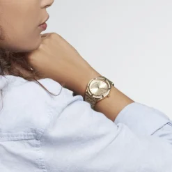 GUESS Montre Cosmo Champagne cadran doré fond doré bracelet acier doré