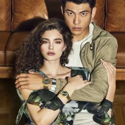 GUESS Montre Cosmo Vert cadran doré fond vert bracelet acier doré