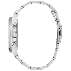 GUESS Montre Equity Noir cadran argenté fond noir bracelet acier argenté Discount