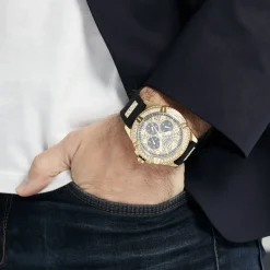 GUESS Montre Frontier Noir cadran doré fond noir bracelet silicone noire New