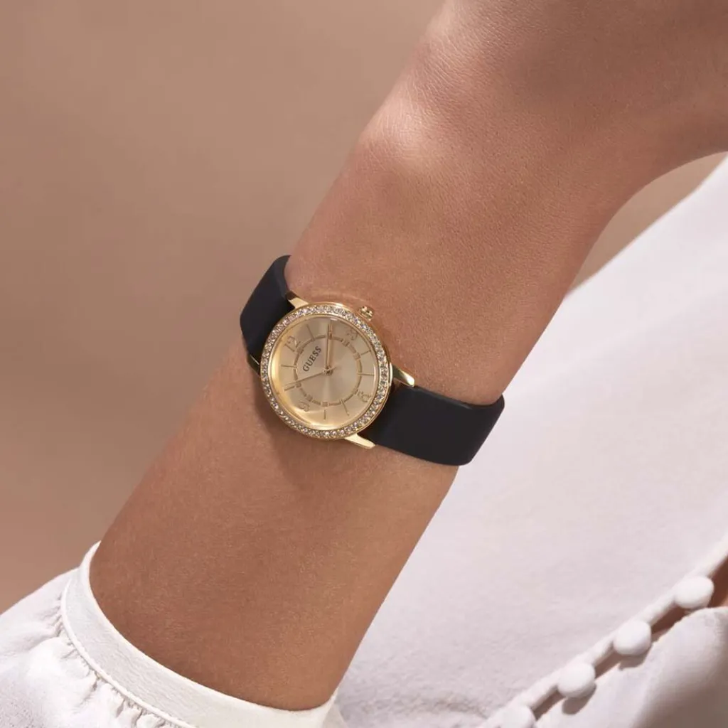 GUESS Montre Melody Champagne cadran doré fond champagne bracelet silicone noir Sale