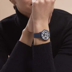 ICE WATCH Montre Solar Power Kaki cadran bleu fond bleu bracelet silicone bleu Hot