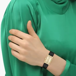 LACOSTE Montre Catherine Dore cadran doré fond doré bracelet cuir noir Best